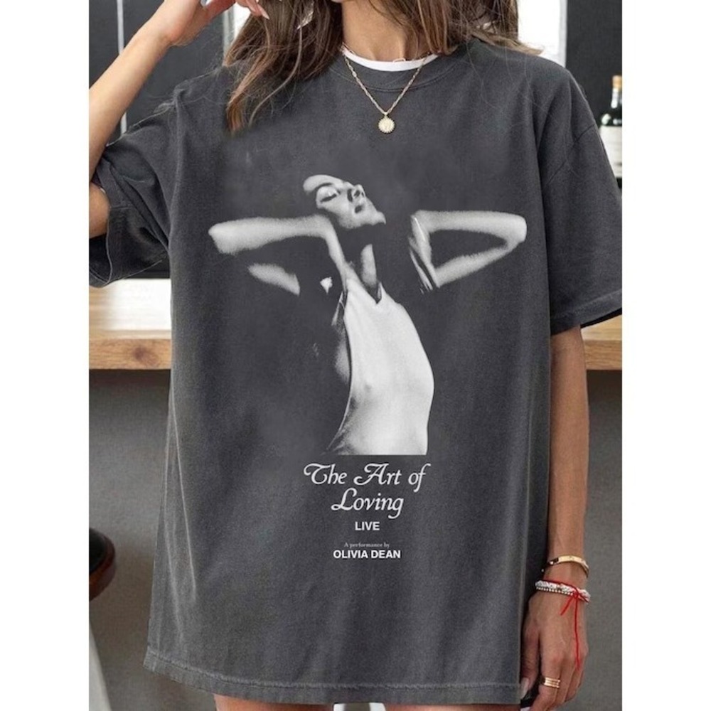 Olivia Dean Midnight Icons Tee